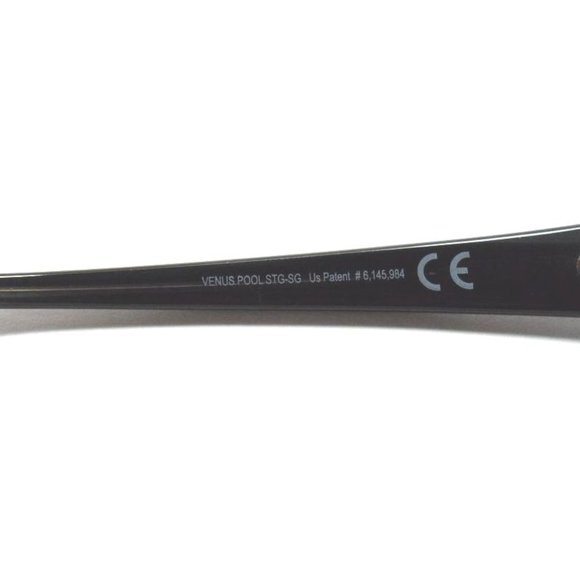 Maui Jim Venus Pools MJ 100-02L Black / Gray Gradient Polarized main image 6